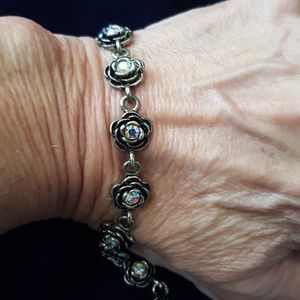 VINTAGE Rosette w/Aurora Borealis rhinestones